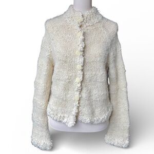 Cream sweater cardigan M